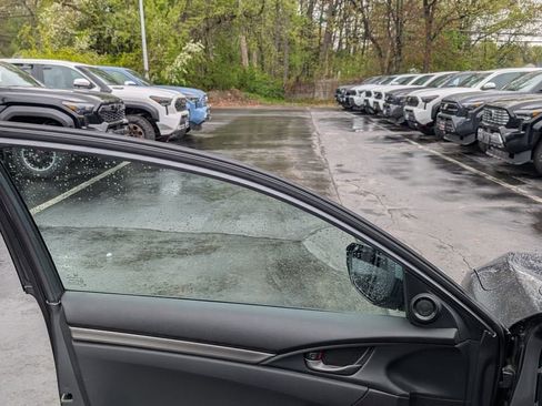 Used 2021 Honda Civic Sport image 12