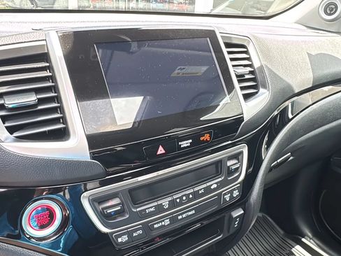Used 2018 Honda Ridgeline RTL-E image 15