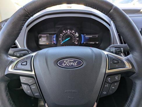 Certified 2022 Ford Edge SEL w/ Convenience Package image 24