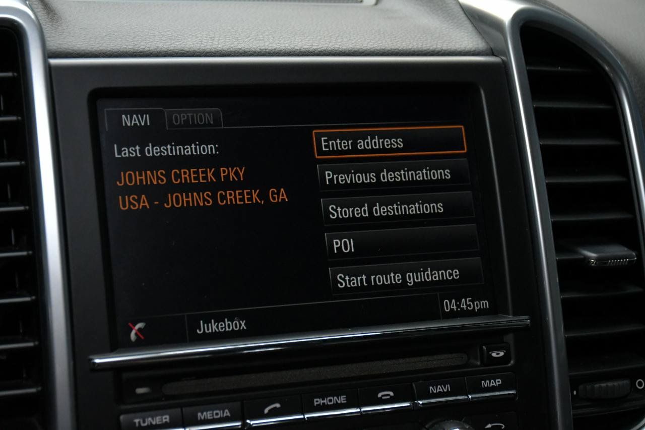 Used 2014 Porsche Cayenne S w/ Comfort Plus Package AWD/4WD image 44