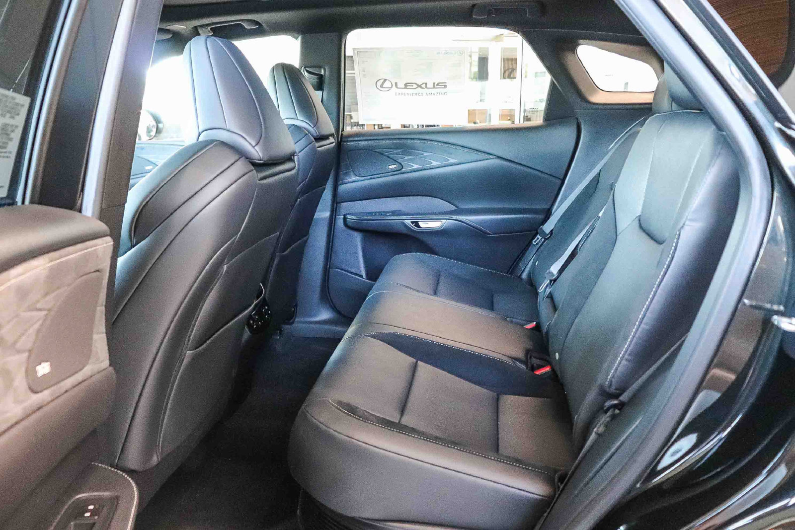 New 2026 Lexus RX 500h F Sport w/ Convenience Package AWD/4WD image 13