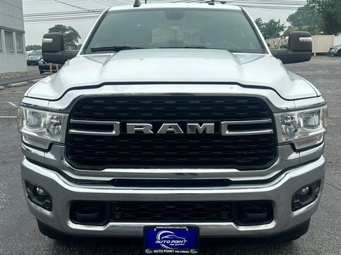 Used 2024 RAM 2500 Big Horn w/ Off Road Package AWD/4WD image 2