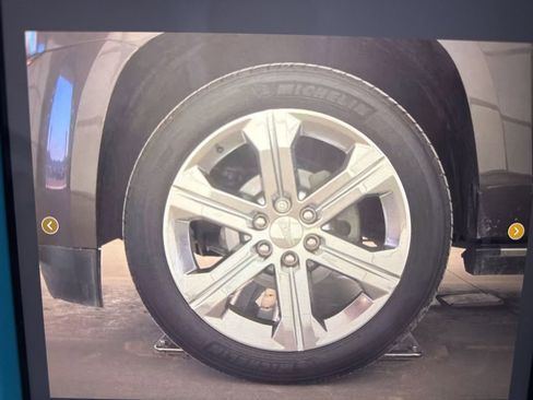 Used 2019 GMC Yukon Denali w/ Denali Ultimate Package image 9