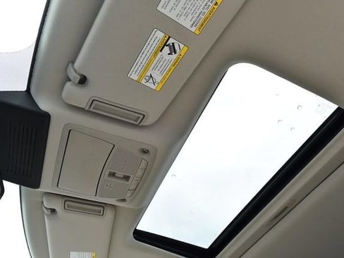 Used 2023 Nissan Armada SL w/ Captain's Chairs Package AWD/4WD image 26