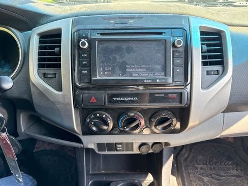 Used 2015 Toyota Tacoma 2WD Access Cab w/ SR5 Package image 21