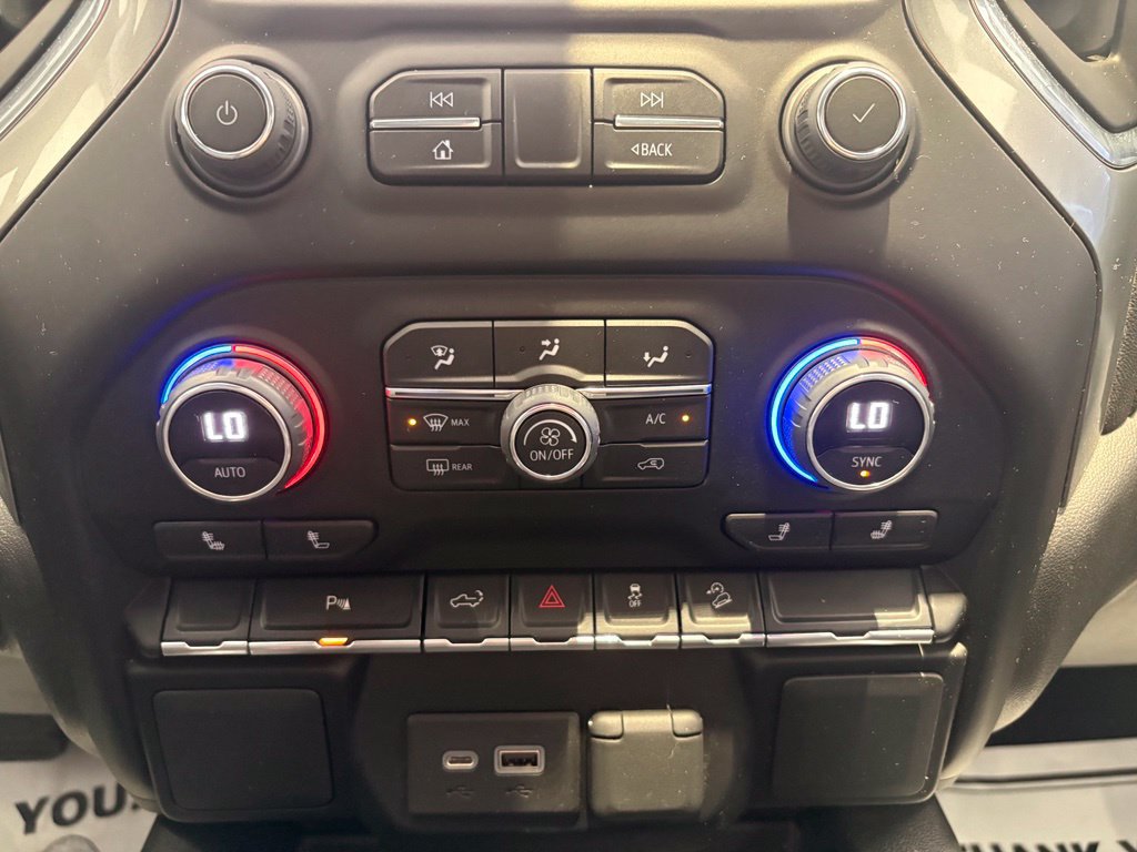 Used 2022 Chevrolet Silverado 1500 LT Trail Boss w/ Safety Package AWD/4WD image 33