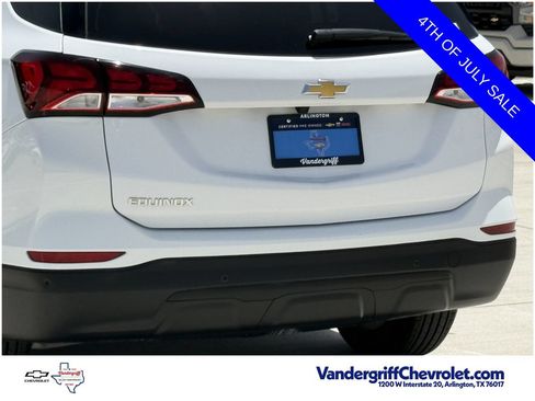 Certified 2024 Chevrolet Equinox LS w/ LS Convenience Package FWD image 6