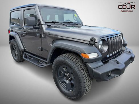 Used 2022 Jeep Wrangler Sport image 1