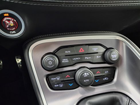 Used 2020 Dodge Challenger R/T Scat Pack w/ Shaker Package image 15