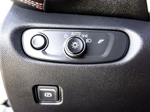 Used 2025 Chevrolet Blazer RS image 14