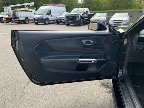 Used 2024 Ford Mustang Coupe image 15