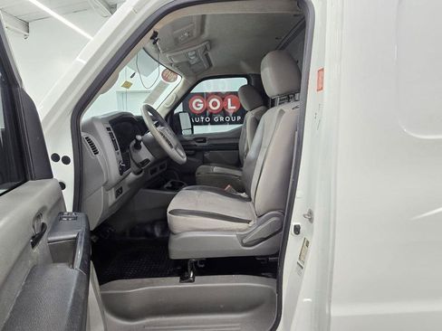 Used 2019 Nissan NV 2500 S image 8