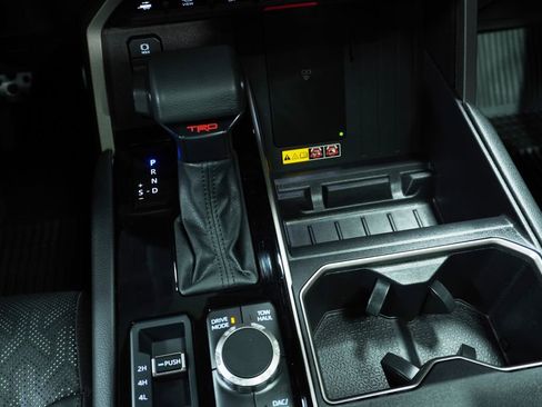 Certified 2025 Toyota Tundra Limited w/ TRD Off-Road Package AWD/4WD image 19