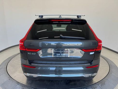 Used 2022 Volvo XC60 T8 Inscription w/ Advanced Package image 12