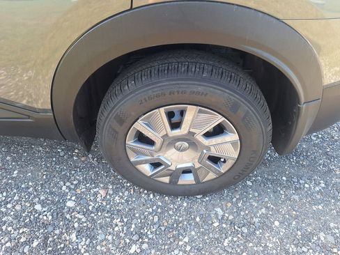 New 2026 Nissan Kicks S image 24