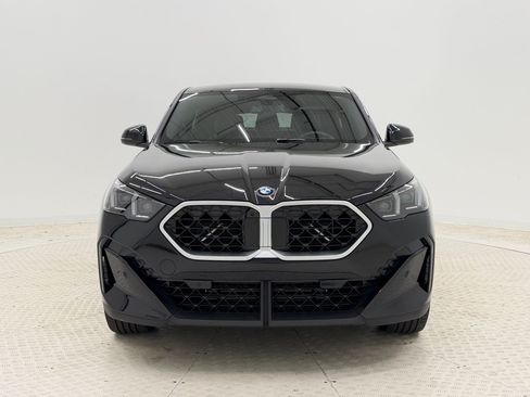 Used 2026 BMW X2 xDrive28i AWD/4WD image 6