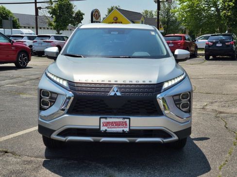 New 2025 Mitsubishi Eclipse Cross SE image 8