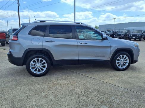 Used 2020 Jeep Cherokee Latitude image 25