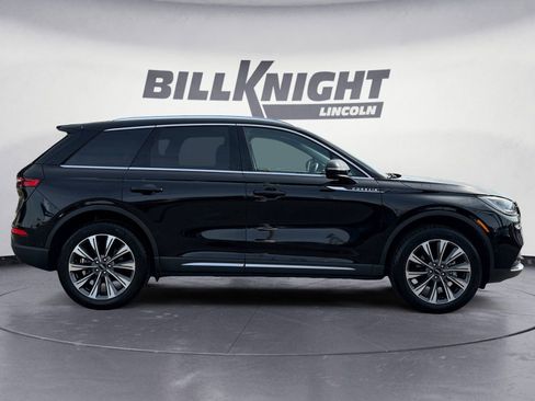 Used 2022 Lincoln Corsair Reserve w/ Equipment Group 201A image 6