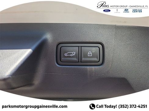 New 2024 Hyundai Santa Fe Limited image 9