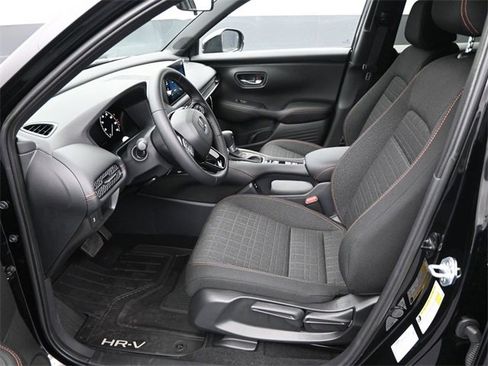 New 2026 Honda HR-V Sport image 9