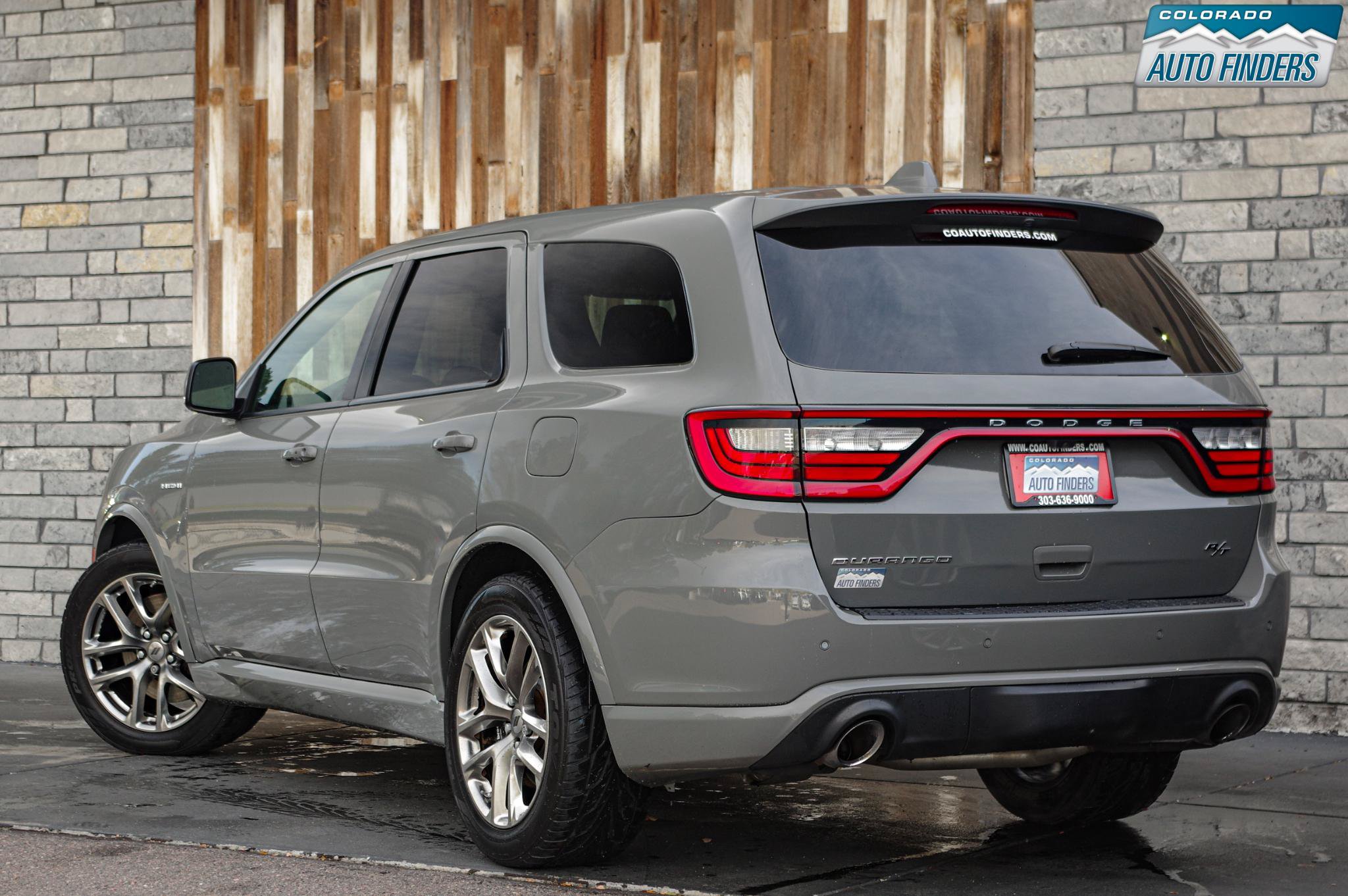 Used 2021 Dodge Durango R/T w/ Tow 'N Go Package AWD/4WD image 4