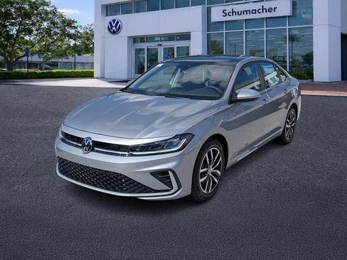 New 2026 Volkswagen Jetta SE FWD image 4