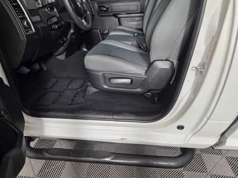 Used 2017 RAM 1500 Tradesman w/ Popular Equipment Group RWD image 13