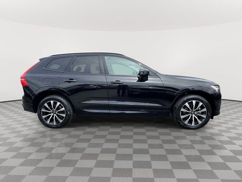 Certified 2024 Volvo XC60 B5 Plus w/ Climate Package AWD/4WD image 3