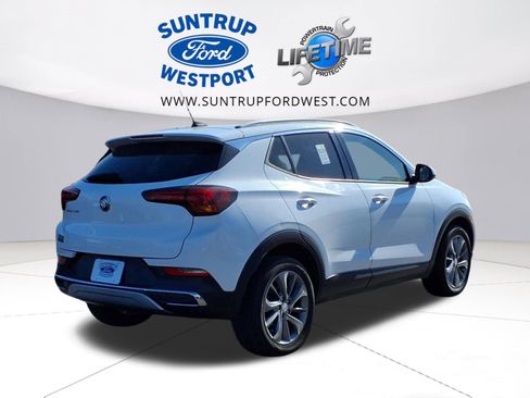 Used 2021 Buick Encore GX Essence w/ Experience Buick Package image 26