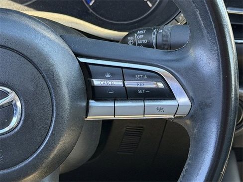 Used 2019 MAZDA MAZDA3 Sedan image 14