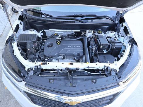 Used 2022 Chevrolet Equinox LT image 12