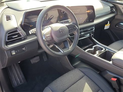 New 2026 Chevrolet Traverse LT w/ Midnight/Sport Edition image 22