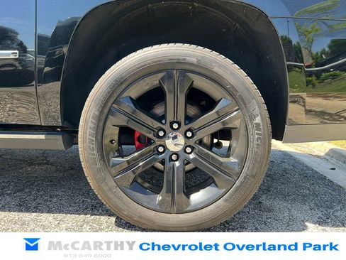 Used 2016 GMC Yukon XL Denali w/ Open Road Package AWD/4WD image 9