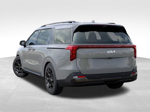 New 2026 Kia Carnival SX FWD image 4