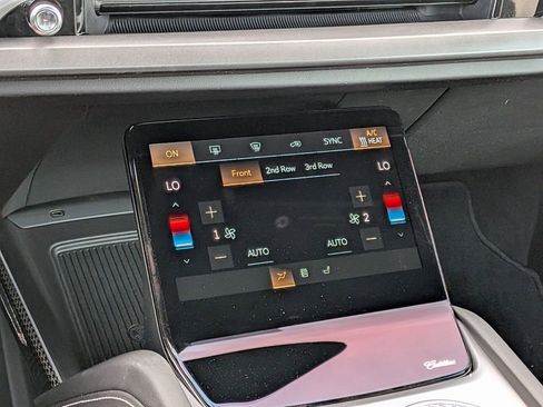 New 2026 Cadillac Vistiq Luxury image 19