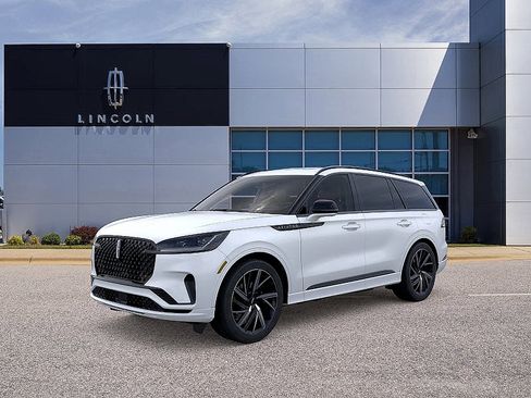 New 2026 Lincoln Aviator Black Label w/ Jet Appearance Package AWD/4WD image 1