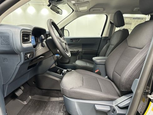 New 2025 Ford Maverick XL image 11