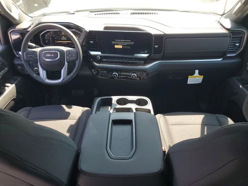 New 2026 GMC Sierra 2500 SLE w/ SLE Value Package; AWD/4WD image 8