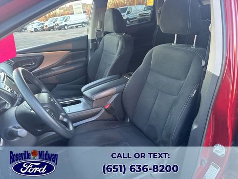 Used 2019 Nissan Murano S image 25