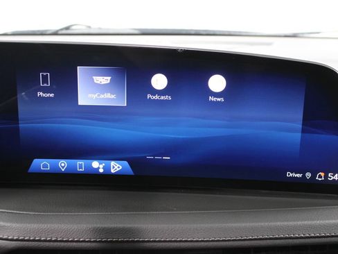 Used 2024 Cadillac XT4 Premium Luxury image 50