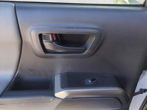 Certified 2022 Toyota Tacoma SR5 w/ Technology Package RWD image 10