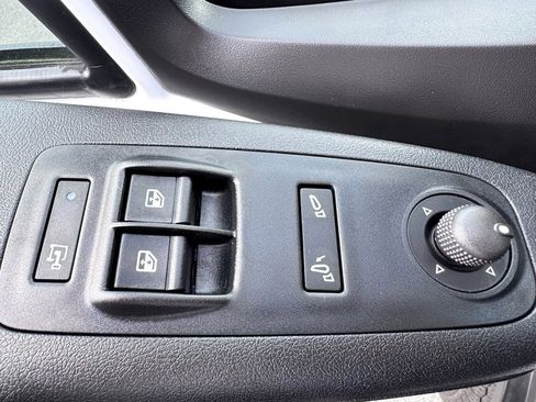 Used 2025 RAM ProMaster 3500 w/ Convenience Group image 13