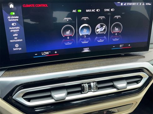 Used 2022 BMW i4 eDrive40 w/ Premium Package image 28