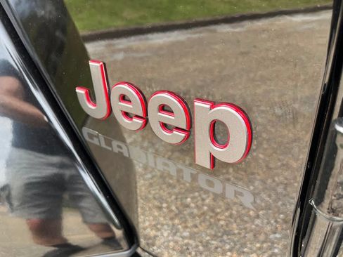 Used 2020 Jeep Gladiator Rubicon AWD/4WD image 52