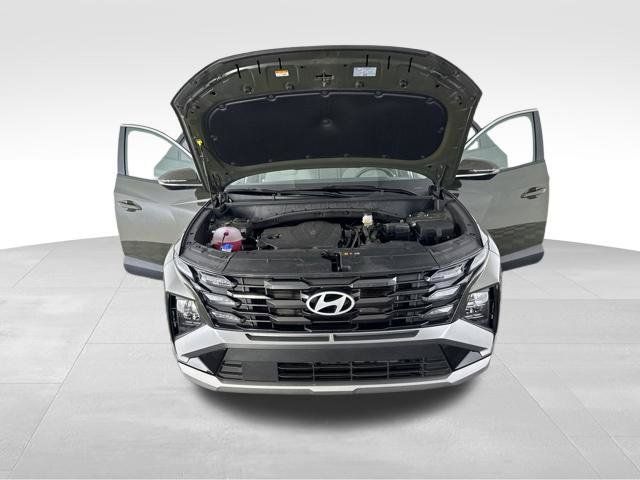 Used 2025 Hyundai Tucson SEL FWD image 14