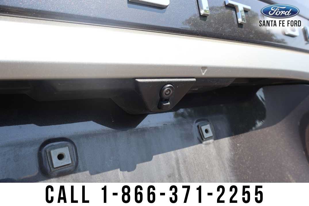 Used 2024 Ford Expedition XLT AWD/4WD image 7