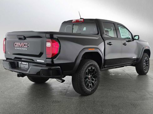 New 2026 GMC Canyon Elevation w/ Convenience Package image 3