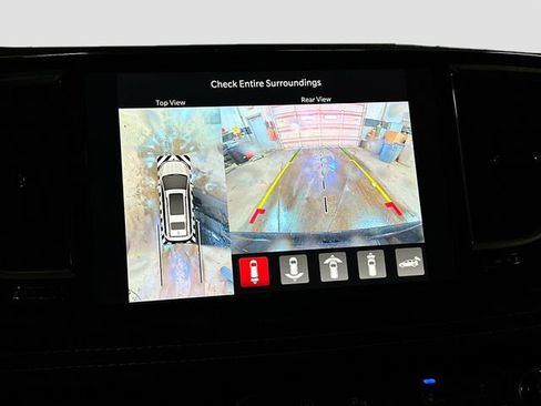 New 2026 Chrysler Pacifica Limited AWD/4WD image 15