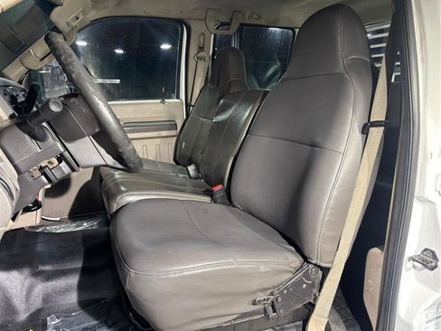 Used 2009 Ford F350 XL image 9